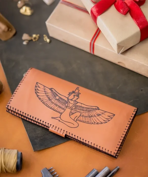 Light Havane Cowhide Leather Women Wallet.