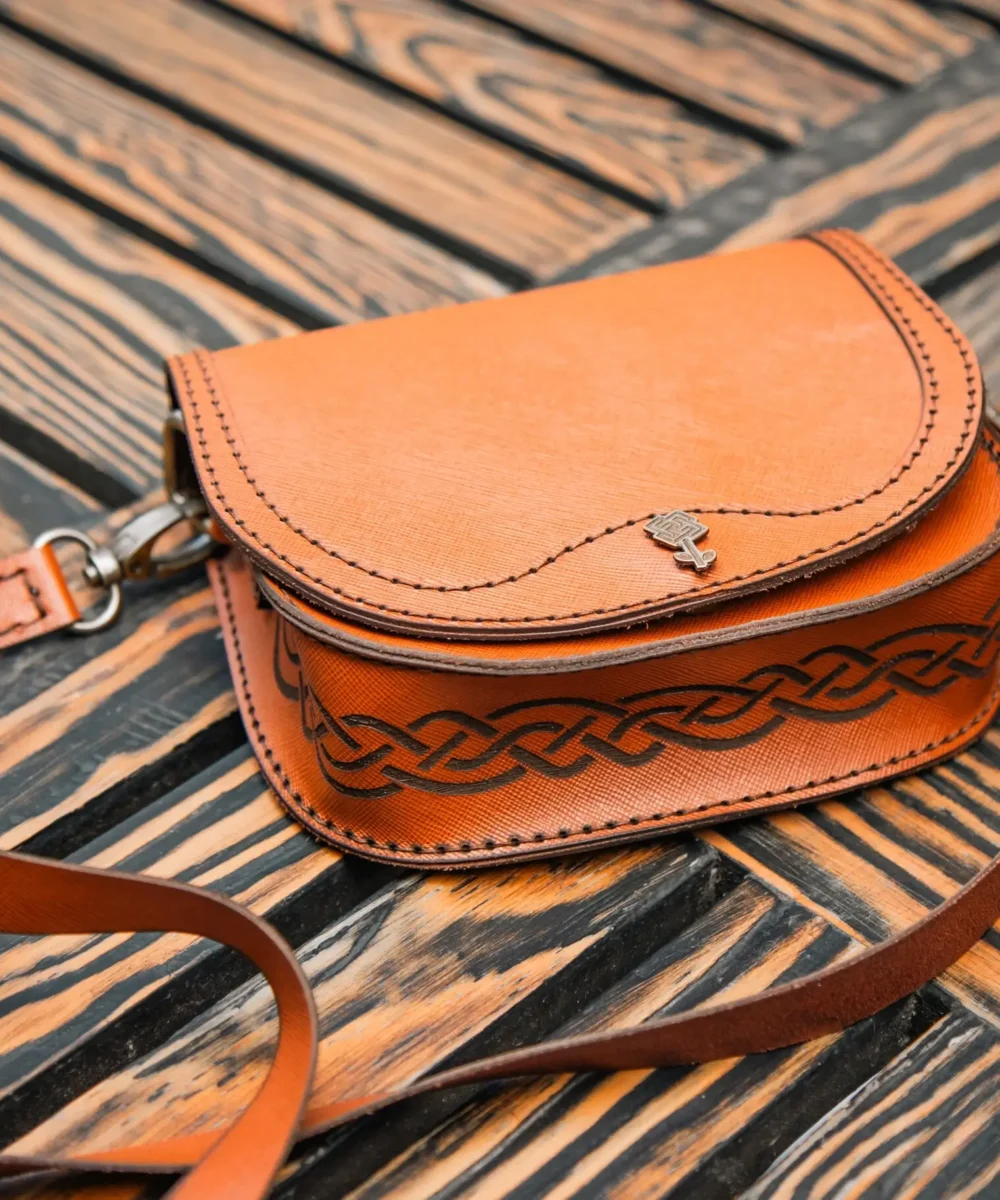 Havane Cowhide Leather Crossbody Bag - Image 3