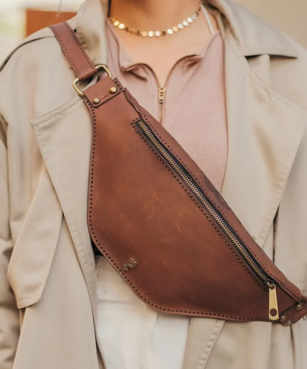 BROWN FANNY PACK - Image 2
