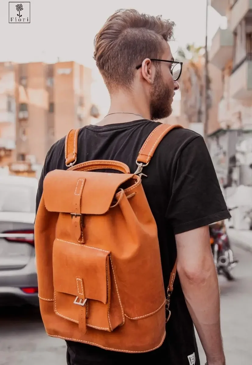 Havane Cowhide Leather Unisex Backpack - Image 2