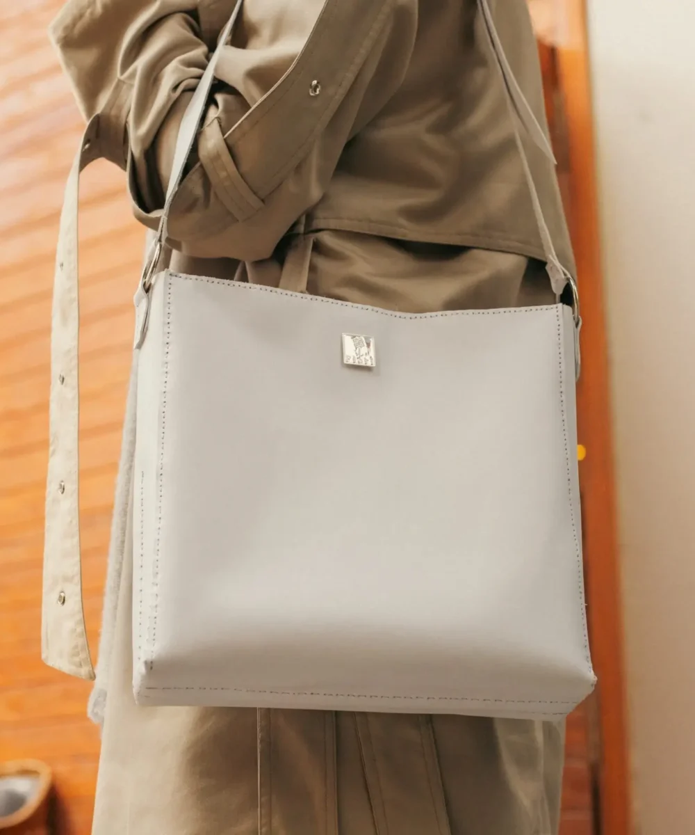 White Cowhide Leather Crossbody Bag - Image 4