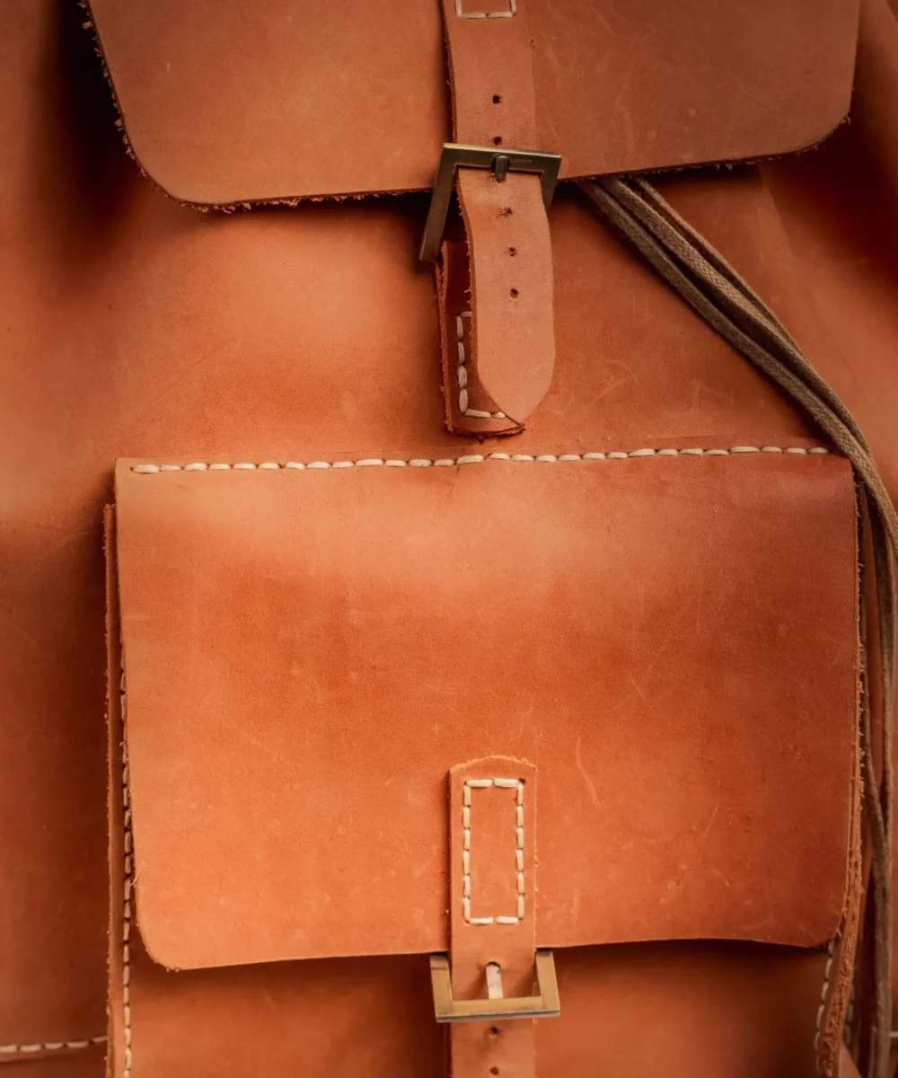 Havane Cowhide Leather Unisex Backpack - Image 3
