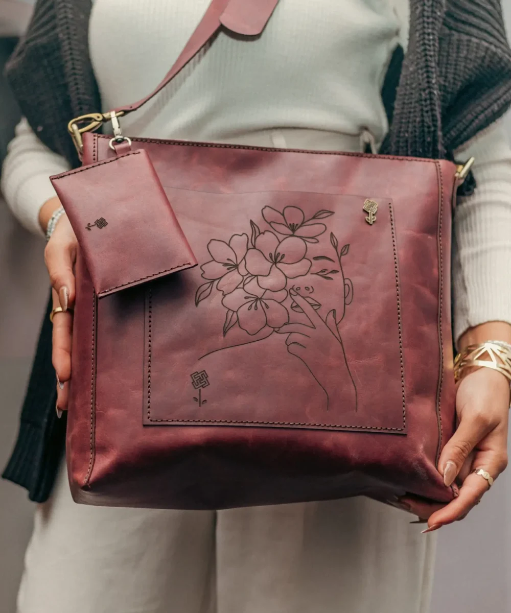 Burgundy Cowhide Leather Crossbody Bag with mini Wallet - Image 3