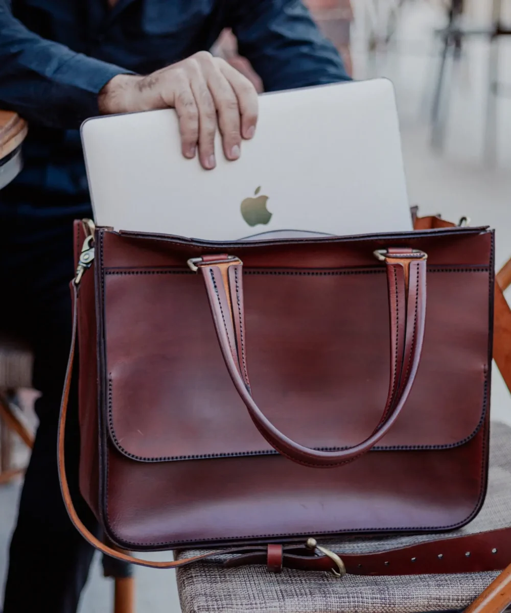 Brown Cowhide Leather 15.6 inches Labtop Bag - Image 6
