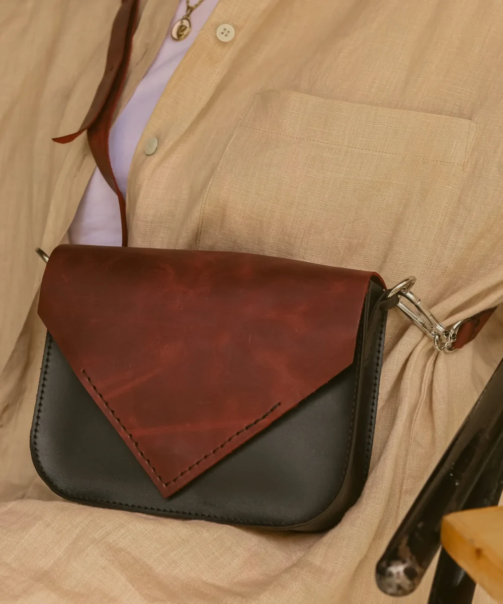 Black x Burgundy Cowhide Leather Crossbody Bag - Image 3