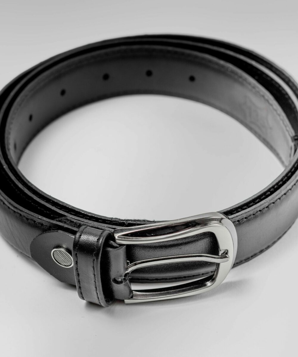 Classic Black Genuine Leather Belt - Image 2