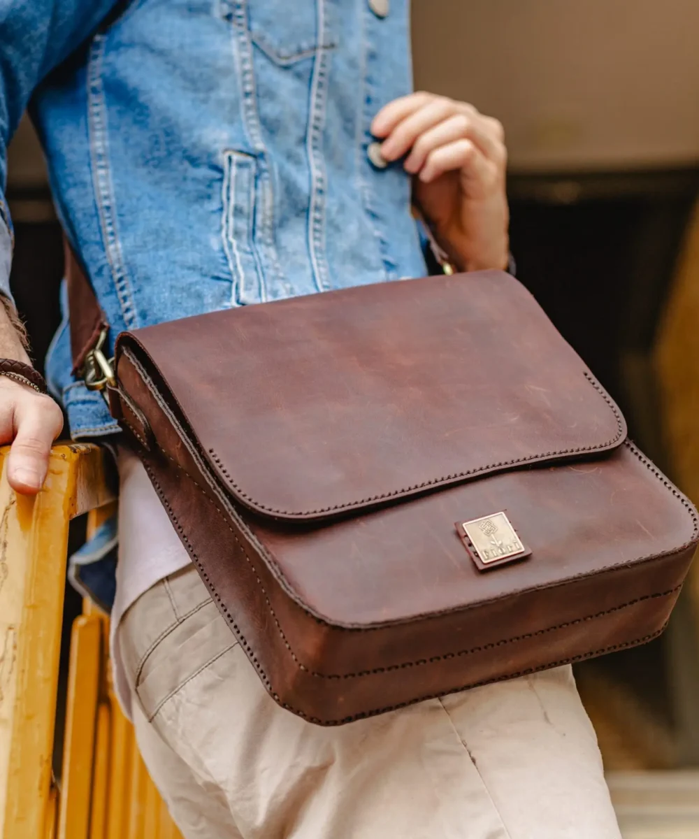 Brown Cowhide Leather Men Crossbody Bag - Image 5