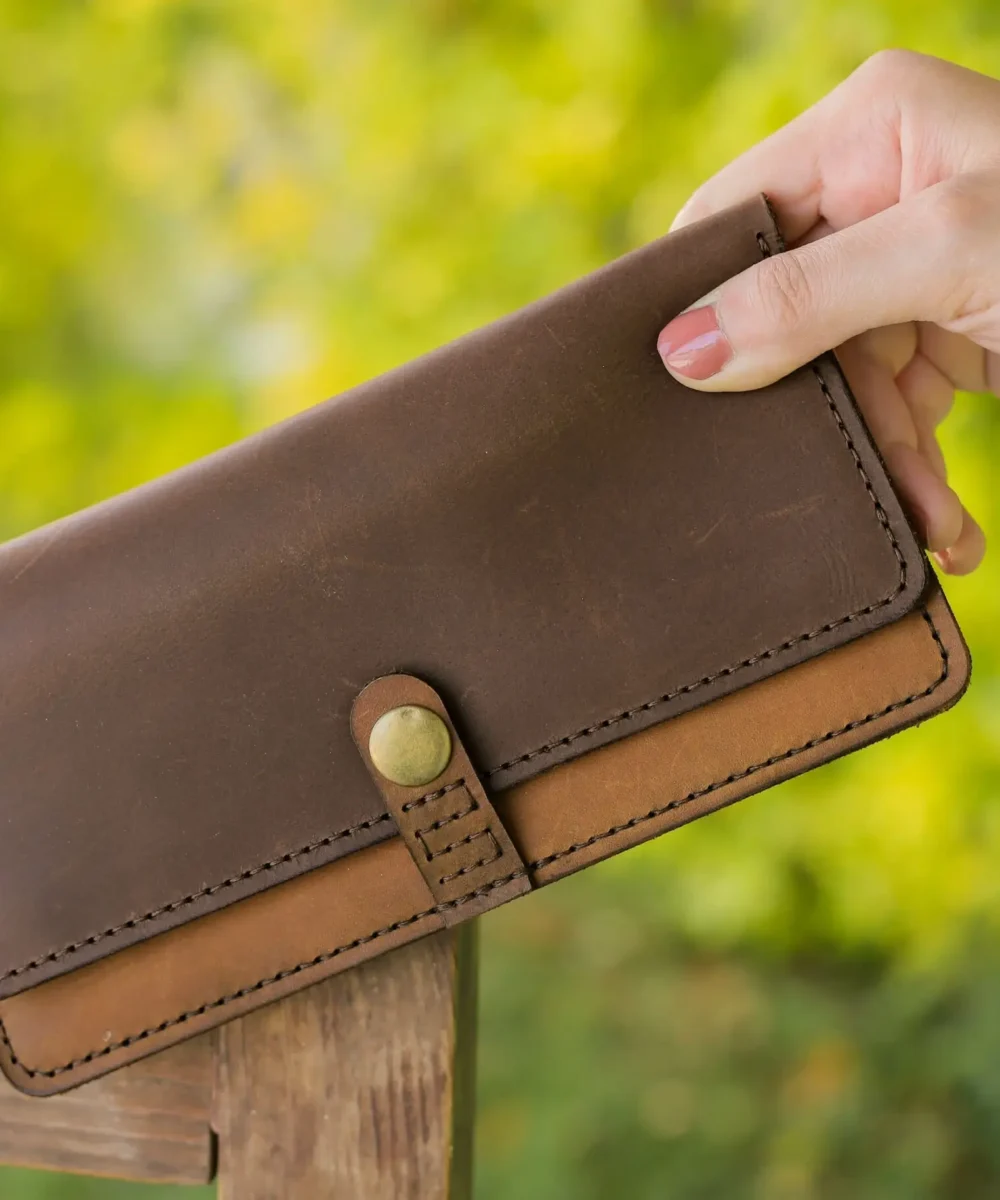 Brown x Havane Cowhide Leather Unisex Wallet. - Image 3