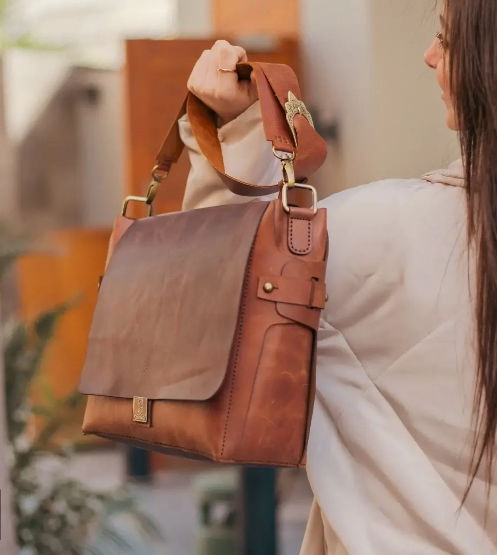 2X1 Havane x Brown Crossbody Bag - Image 4