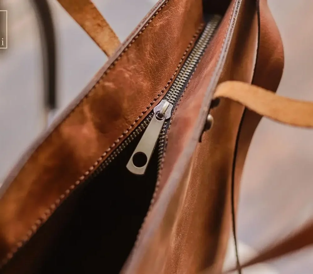 Havane Cowhide Leather Tote Bag - Image 2