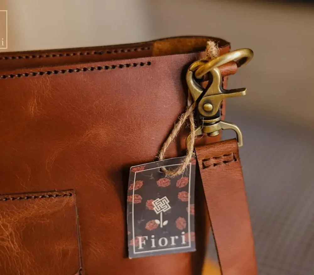 Havane Cowhide Leather Tote Bag - Image 5