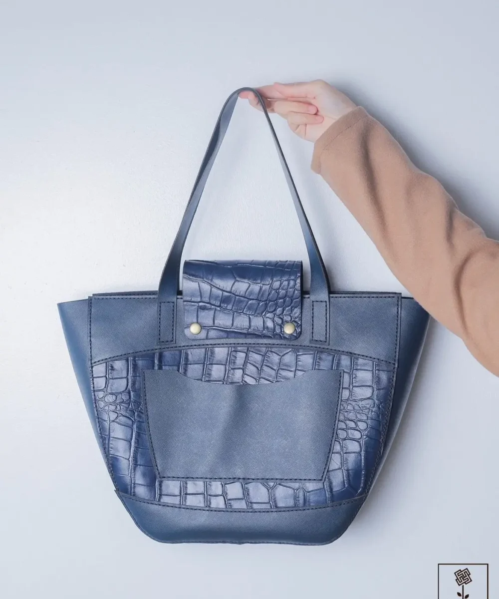 Imperial Blue Cowhide Leather Tote Bag - Image 2
