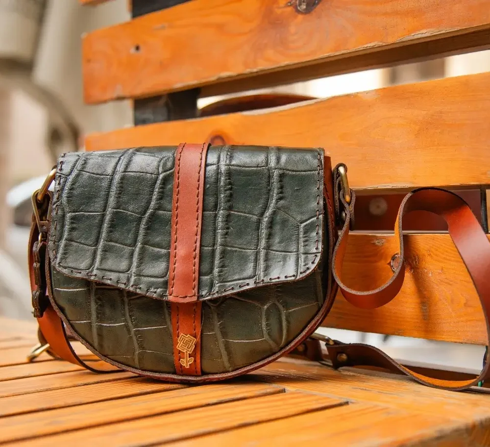 Dark Green Vintage x Havana Cowhide Leather Flap Crossbody Bag - Image 2
