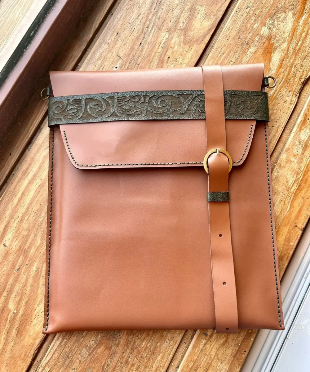 Havane x Dark Green Cowhide Leather MacBook Case or iPad Case