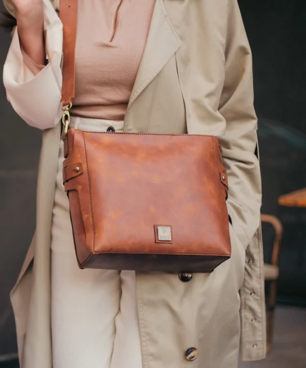 Havane Cowhide Leather Crossbody Bag