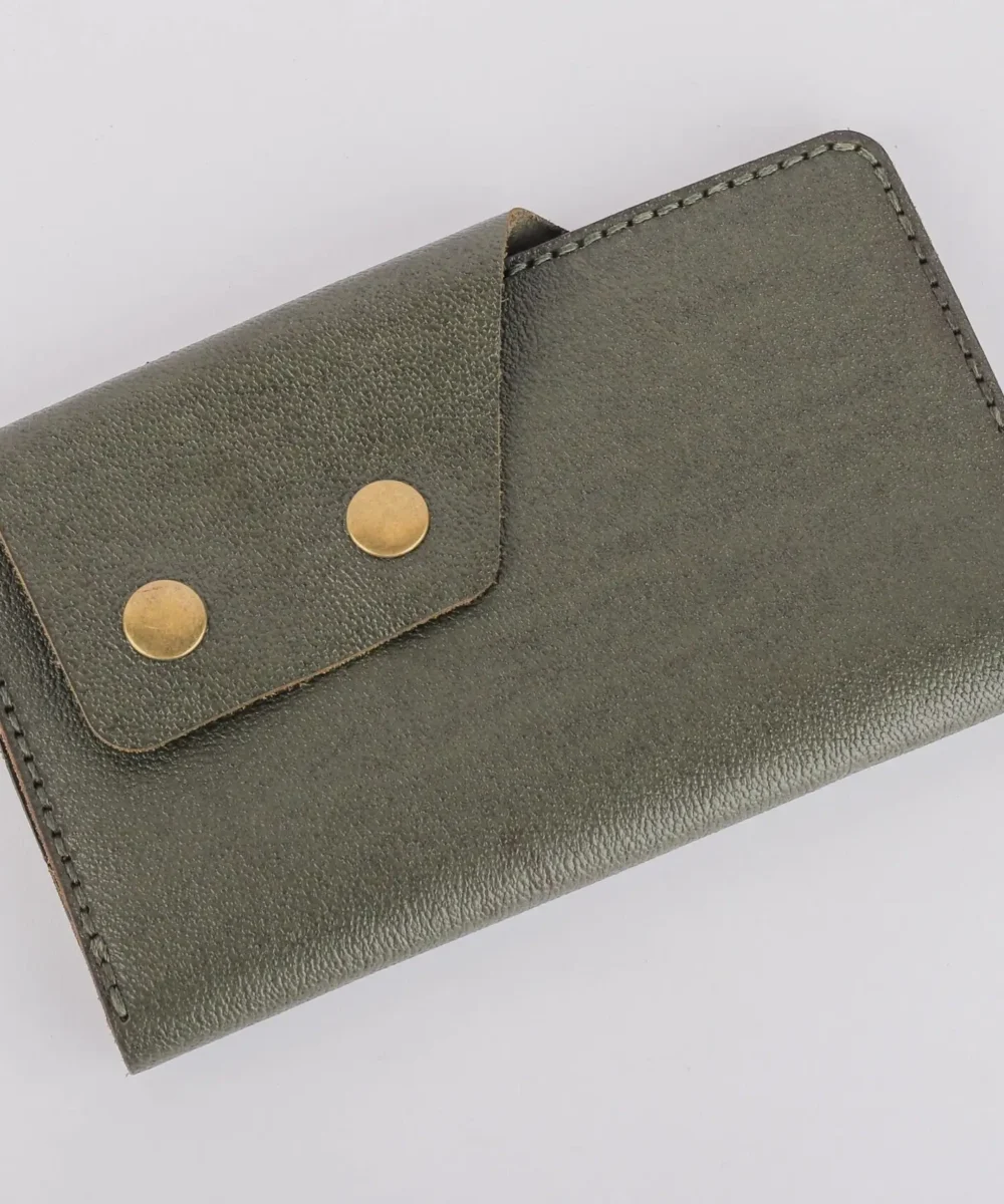 Olive Cowhide Leather Unisex Wallet. - Image 2