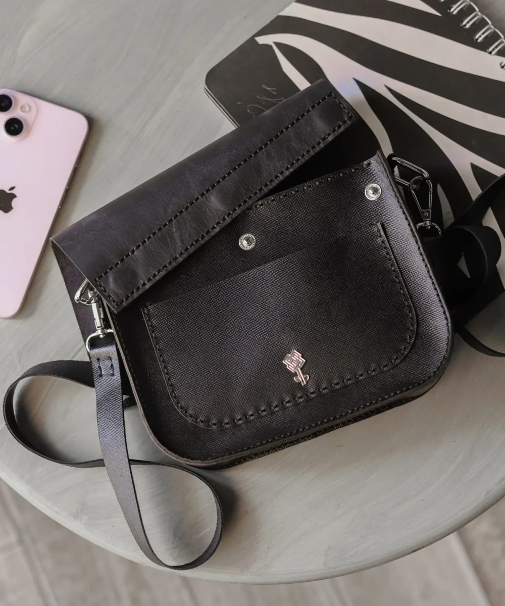 2x1 Black x Red Cowhide Leather Crossbody Bag (with two removable flip flaps) - Image 4