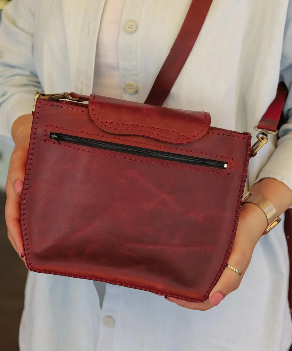 Burgundy Cowhide Leather Crossbody Bag - Image 4