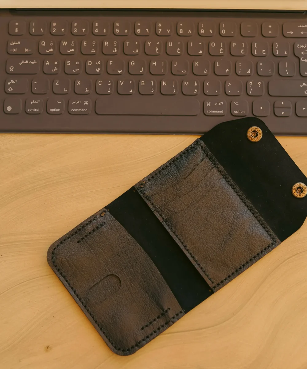 Black Cowhide Leather Small Wallet - Image 2