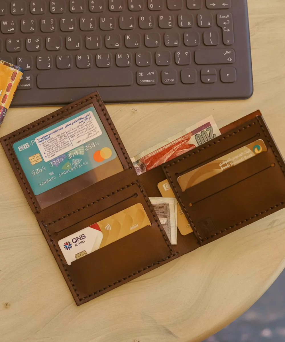 Brown Cowhide Leather Men Wallet - Image 2