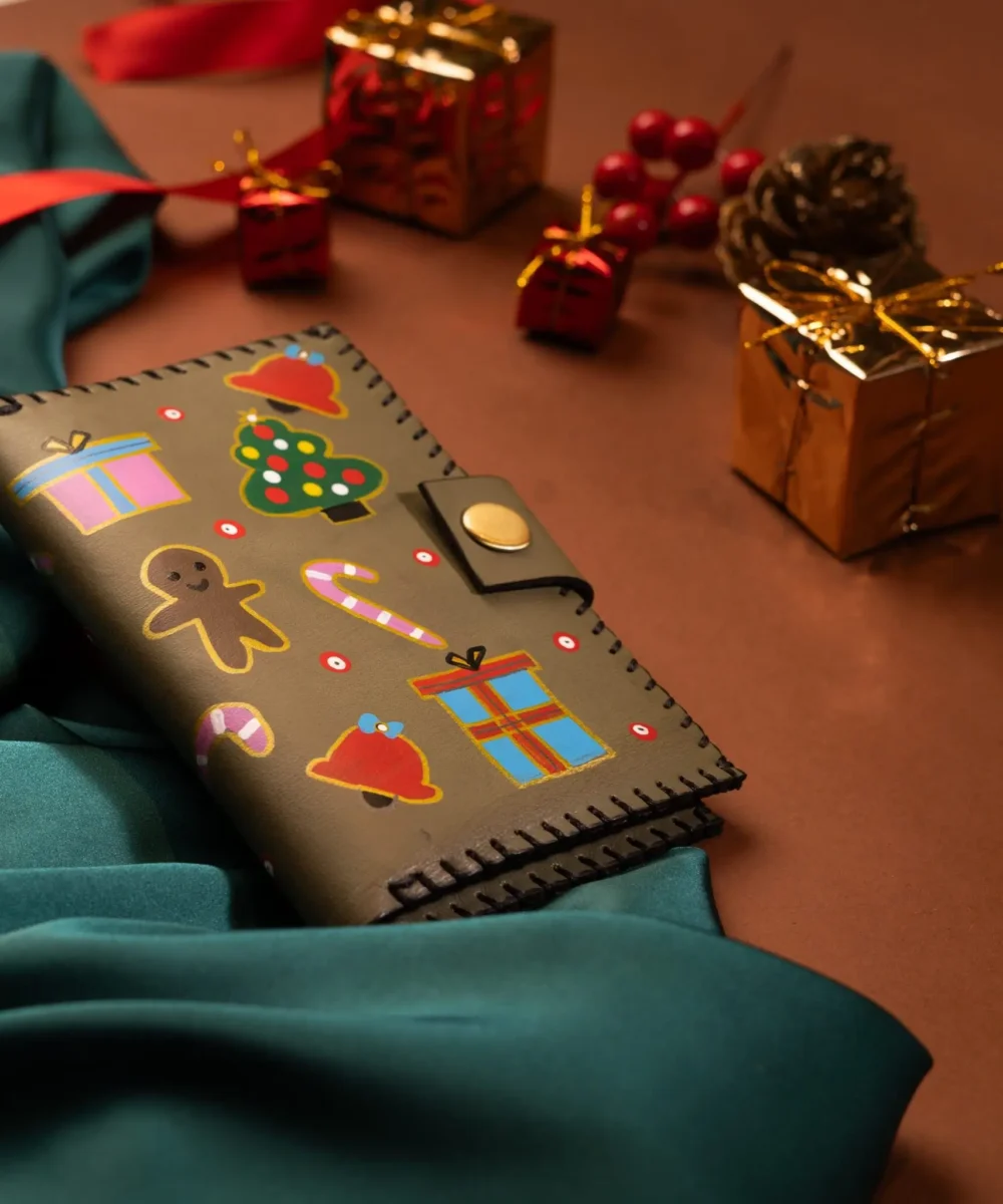 Olive Christmas Cowhide Leather Wallet - Image 2