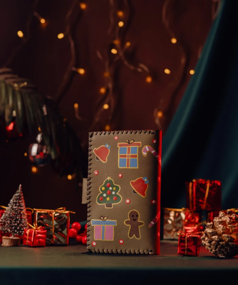 Olive Christmas Cowhide Leather Wallet - Image 3