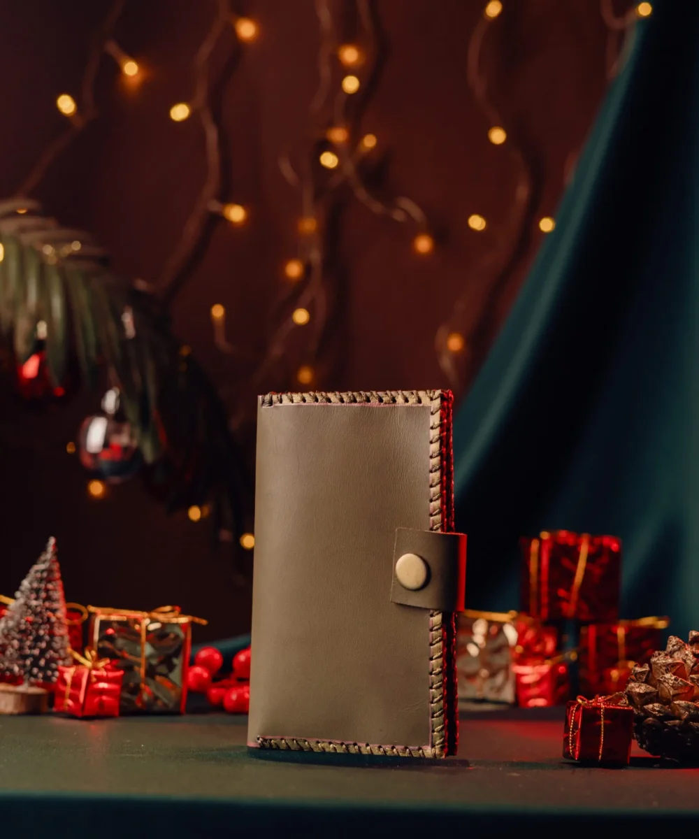 Olive Christmas Cowhide Leather Wallet - Image 2