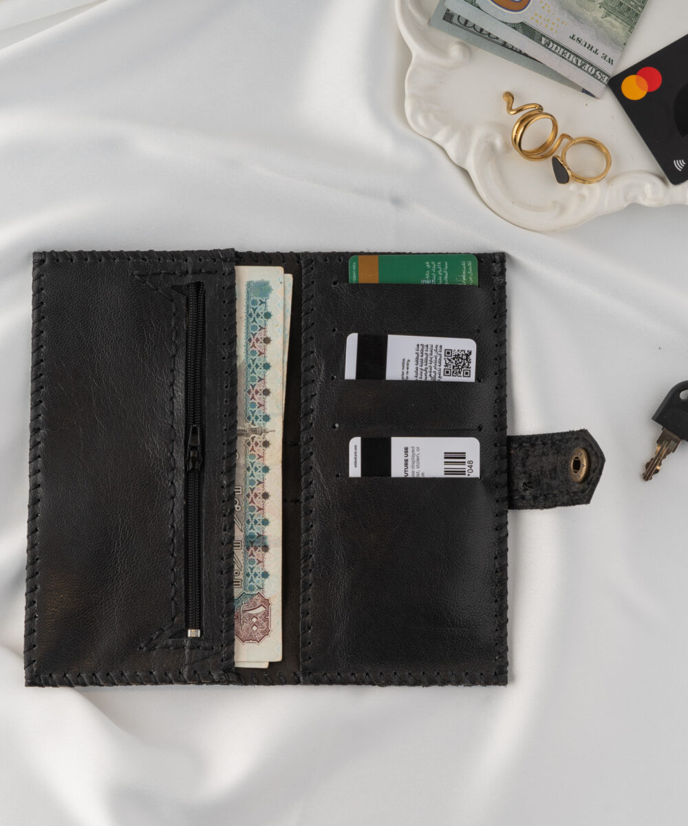 Black x Gold Cowhide Leather Wallet - Image 3