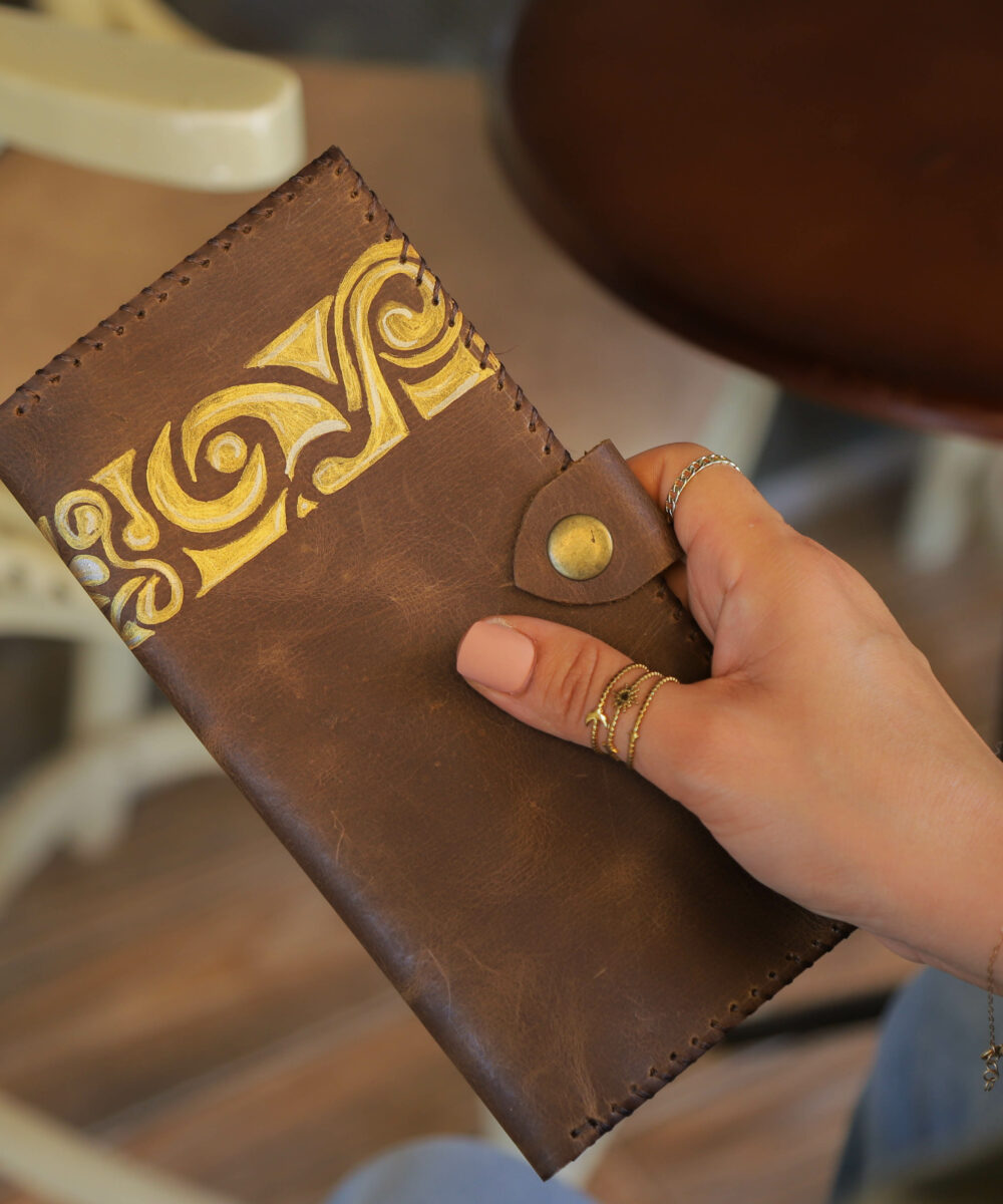 Gold x Vintage Brown Cowhide Leather Wallet